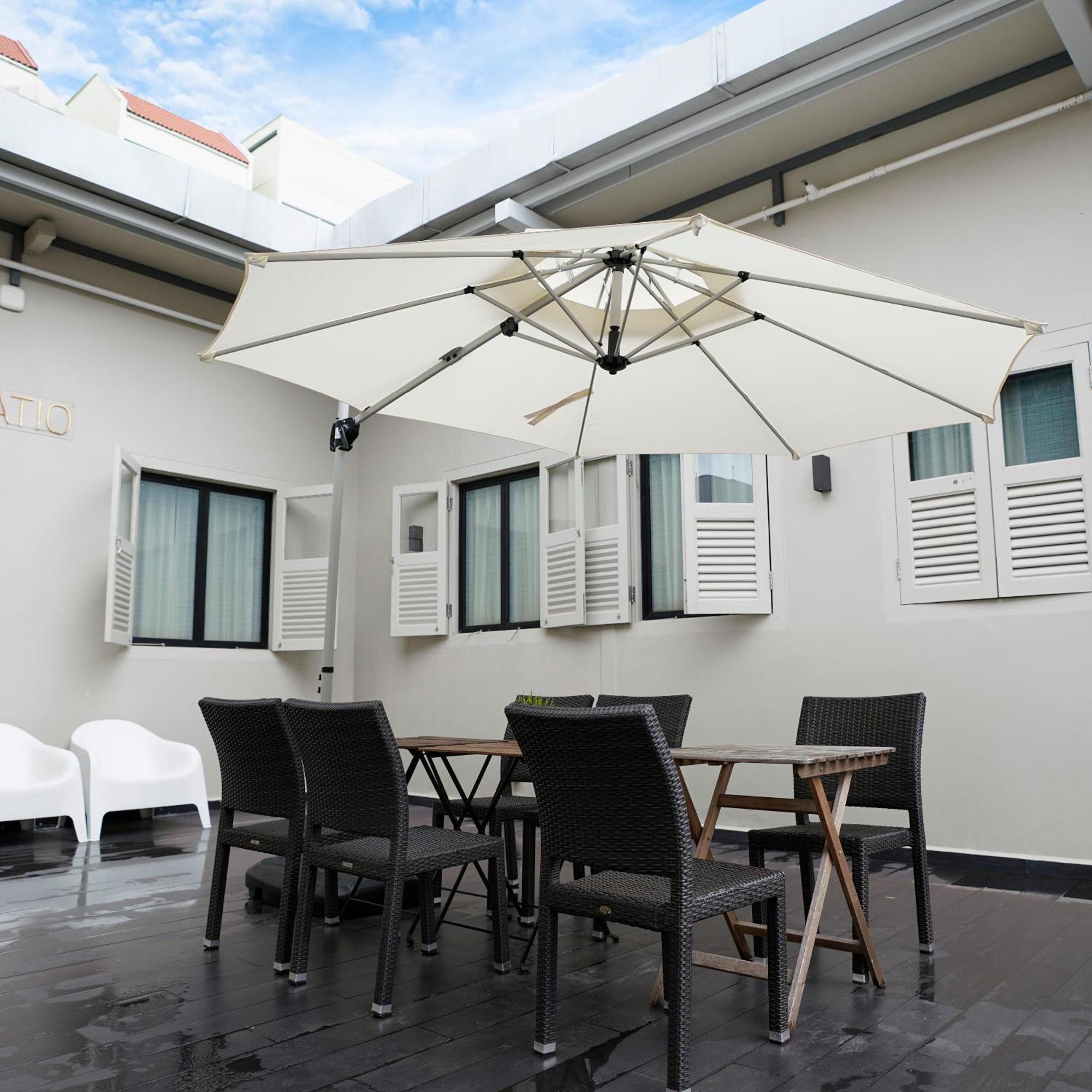 St Signature Jalan Besar Singapore Exteriör bild
