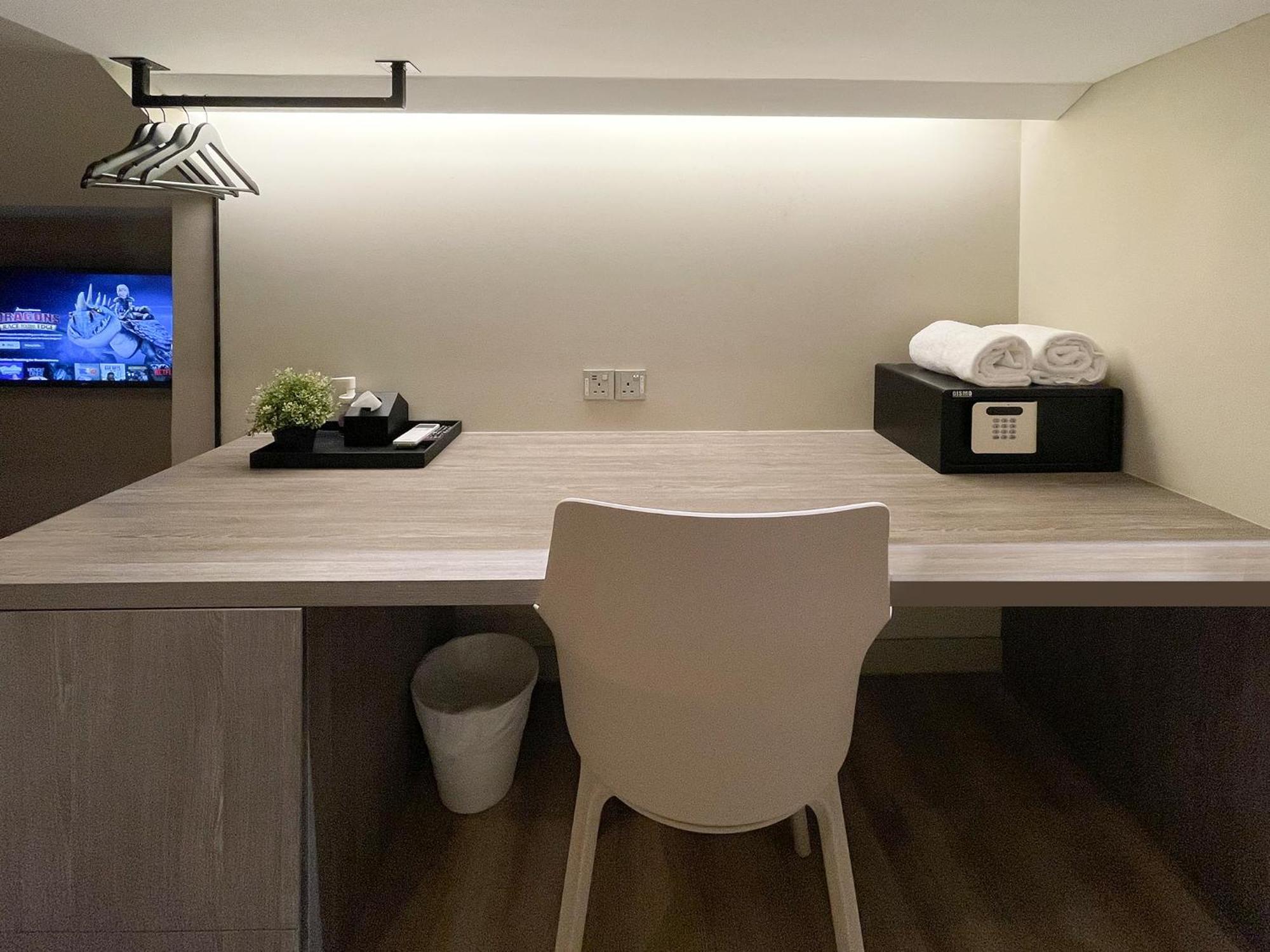 St Signature Jalan Besar Singapore Exteriör bild
